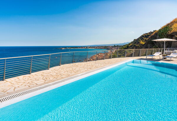 Baya Bella: бассейн, Взгляды, Открытый, Экстерьеры