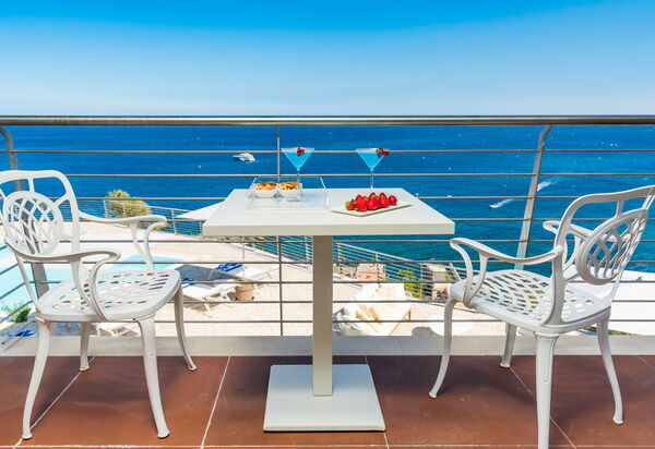 Baya Bella: Балкон / Терраса / Патио, Взгляды, Открытый, Экстерьеры