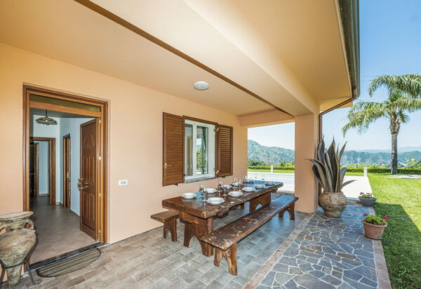 Villa Malu: Außen, Draussen, Garten