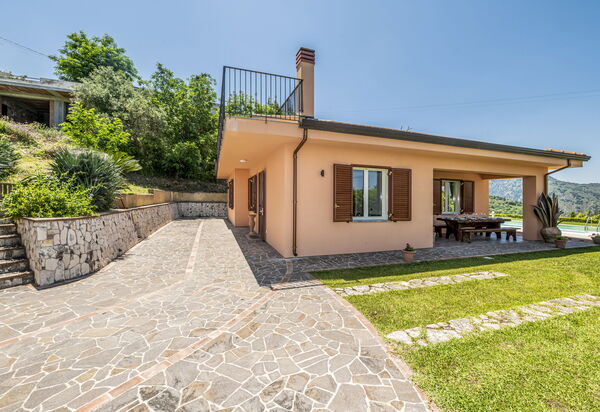 Villa Malu: Außen, Draussen, Garten