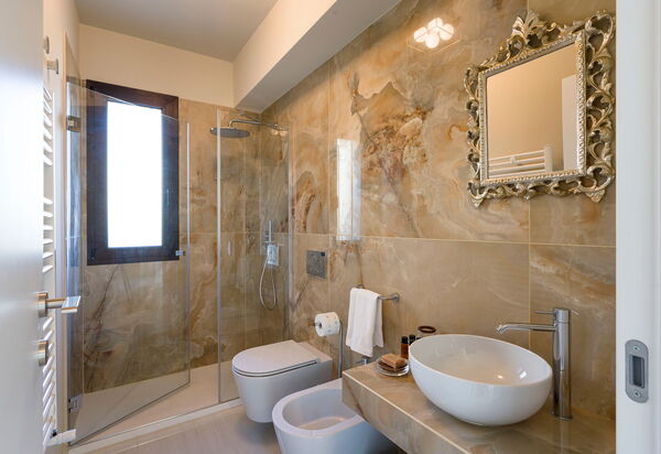 Zagara Bianca: Badkamer