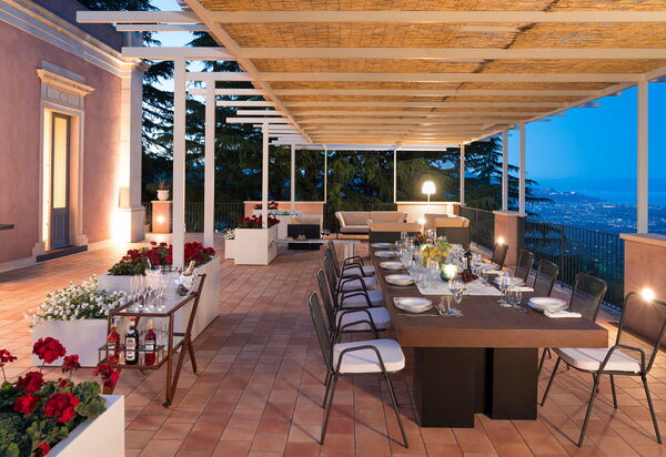 Tenuta Della Contea: Balkon / terras / patio, Buitenkanten, Buitenshuis, Keer bekeken
