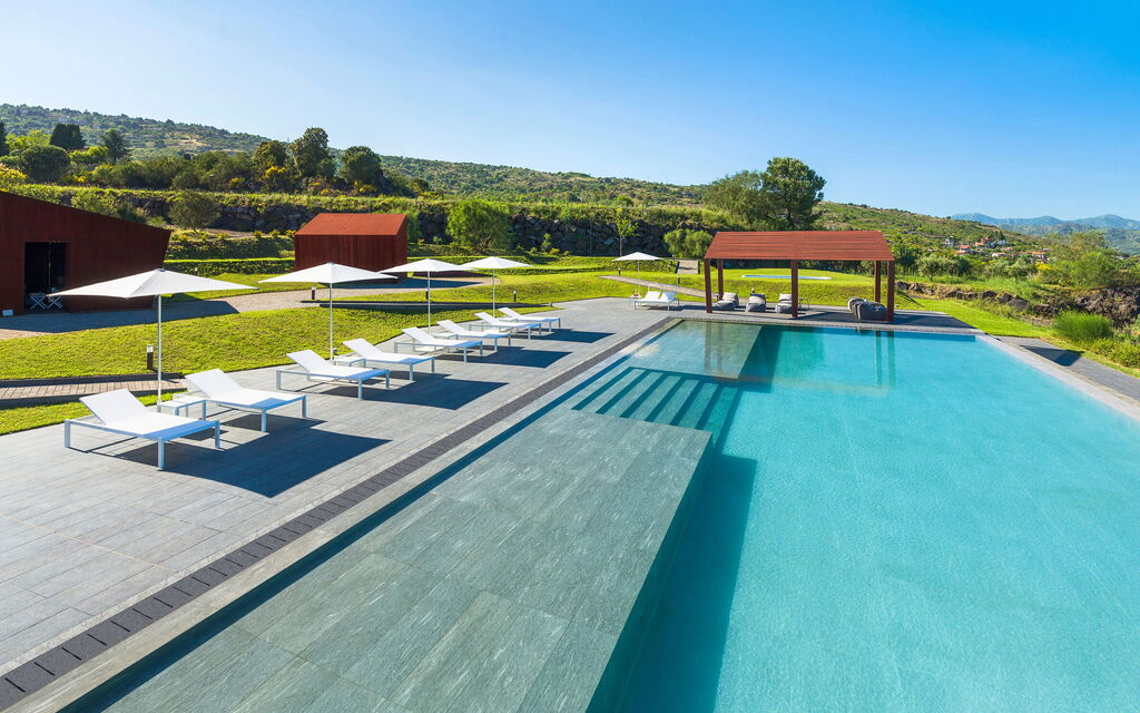 Tenuta Della Contea: Have, pool, Udendørs, Udvendige