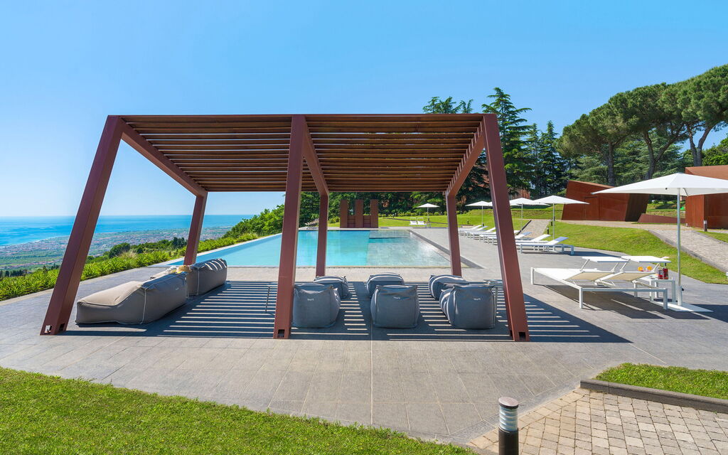 Tenuta Della Contea: Have, pool, Udendørs, Udvendige, Visninger