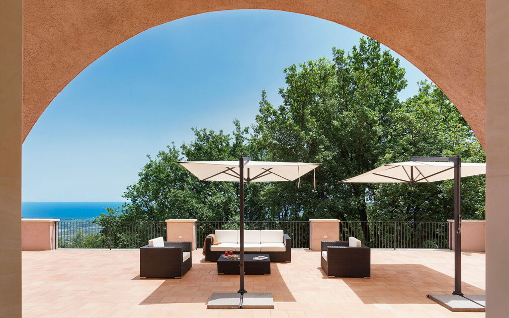 Tenuta Della Contea: Altan / terrasse / gårdhave, Udendørs, Udvendige