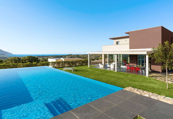 Villa Dolce: бассейн, Взгляды, Открытый, Сад, Экстерьеры