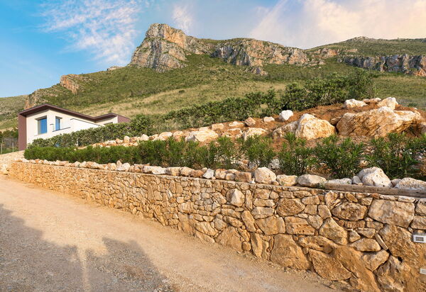 Villa Dolce: Главный вход, Открытый, Экстерьеры