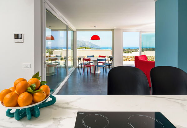 Villa Dolce: Гостиная, Кухня