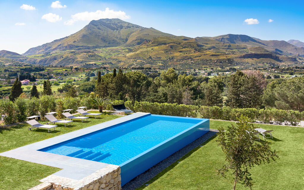Villa Dolce: Building Exterior, Garden, Outdoor, Pool, Scenic View