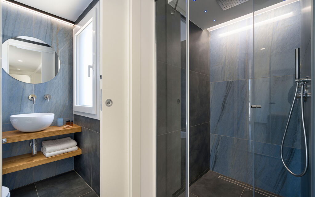 Villa Dolce: Bathroom