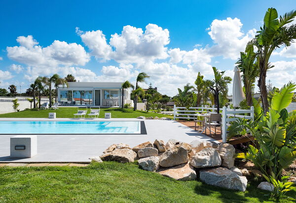 Diantha: bassin, Extérieur, Extérieurs, Jardin