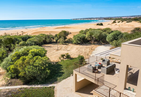 Casa Dafne: Взгляды, Открытый, Экстерьеры