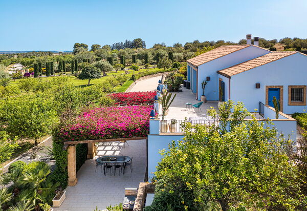 Pigna Blue: Building Exterior, Outdoor, Scenic View