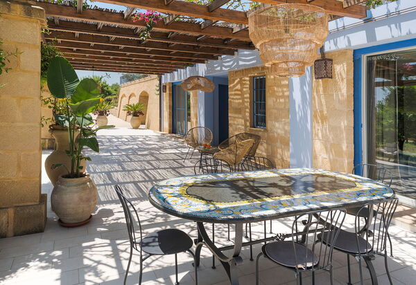 Pigna Blue: Balcony / Terrace / Patio, Building Exterior, Outdoor