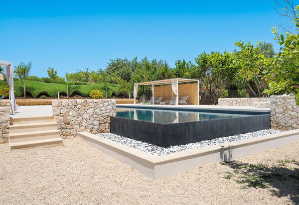 Pigna Blue: Building Exterior, Outdoor, Pool