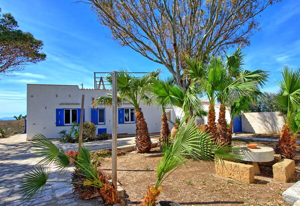 Villa Maraus: Außen, Draussen, Garten