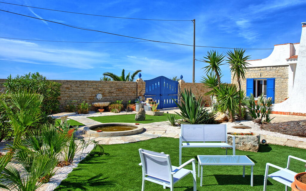 Villa Maraus: all'aperto, Esterni, Giardino