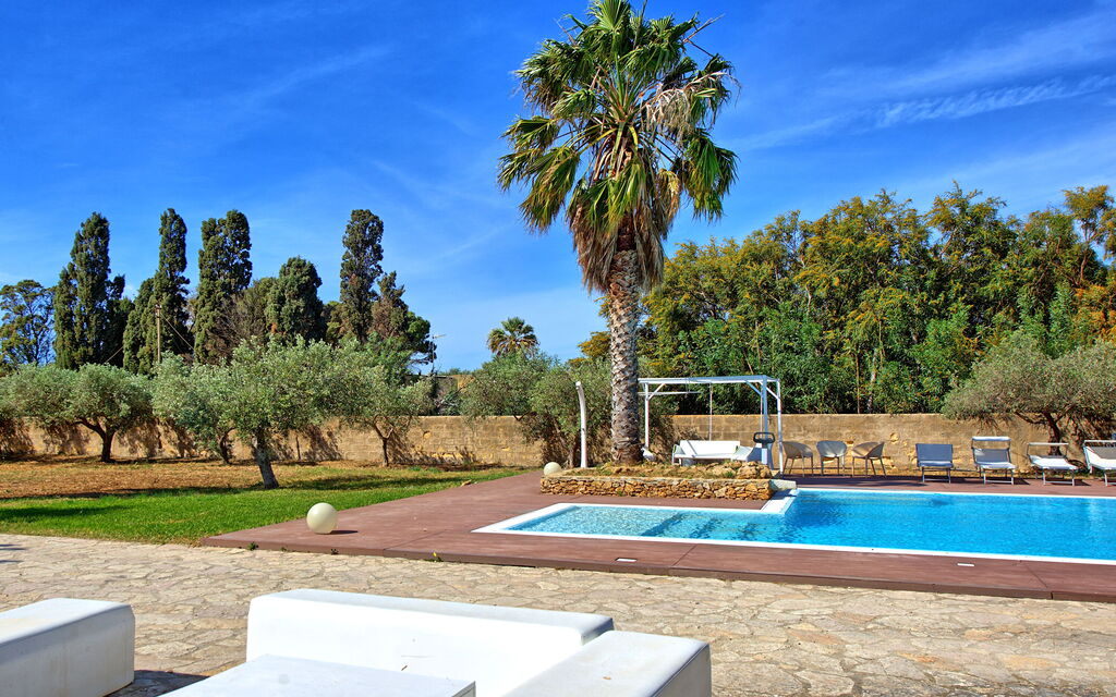 Villa Maraus: all'aperto, Esterni, Giardino