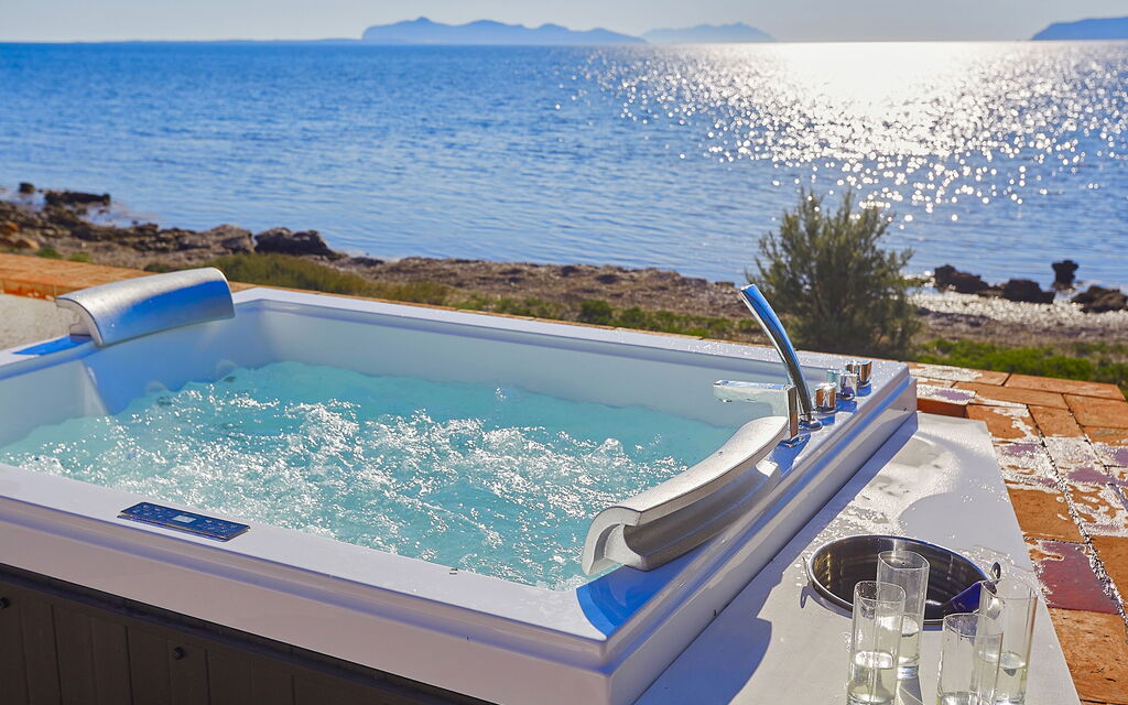 Villa Maraus: all'aperto, Esterni, Idromassaggio, Vista Panoramica