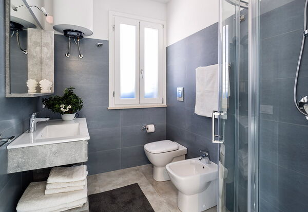 Spuma Di Mare: Bathroom