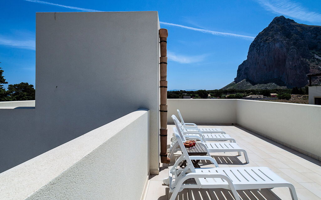Spuma Di Mare - : Balcony / Terrace / Patio, Building Exterior, Outdoor