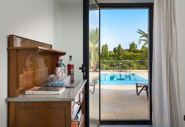 Villa Gianos: Esszimmer