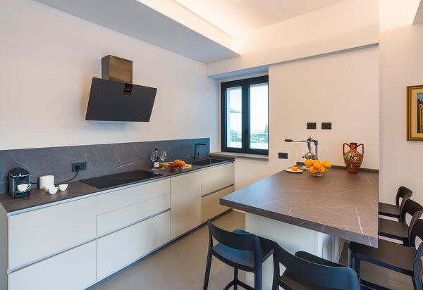 Villa Gianos: Küche