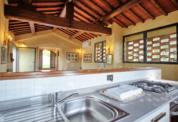 Villa Cona: Гостиная, Кухня