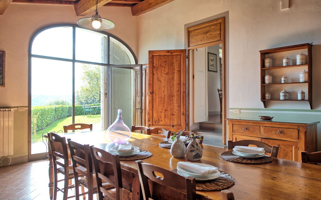 Villa Cona: Dining Room, Kitchen, Living Room