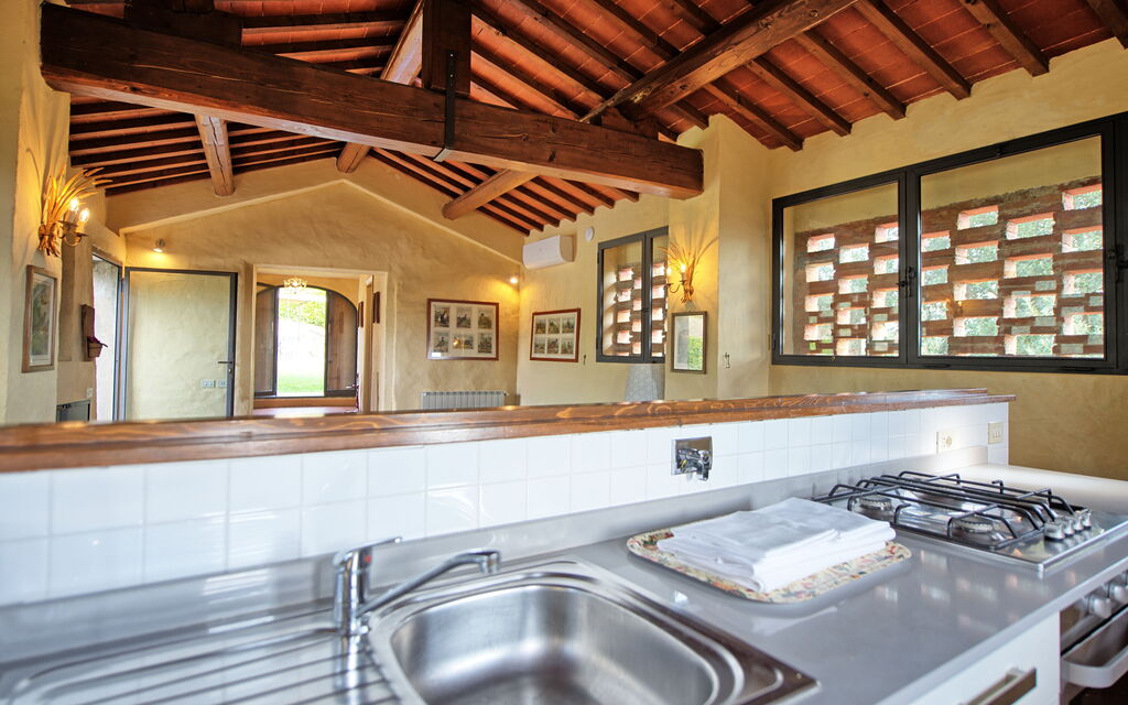 Villa Cona: Kitchen, Living Room