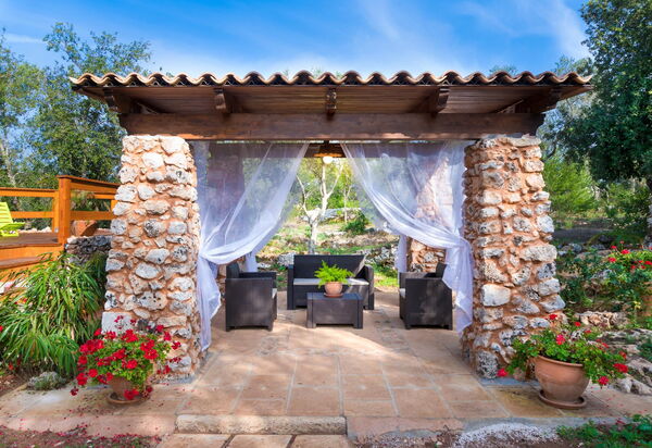 Villa Astrea: Balkon / Terrasse / Patio, Draussen, Garten