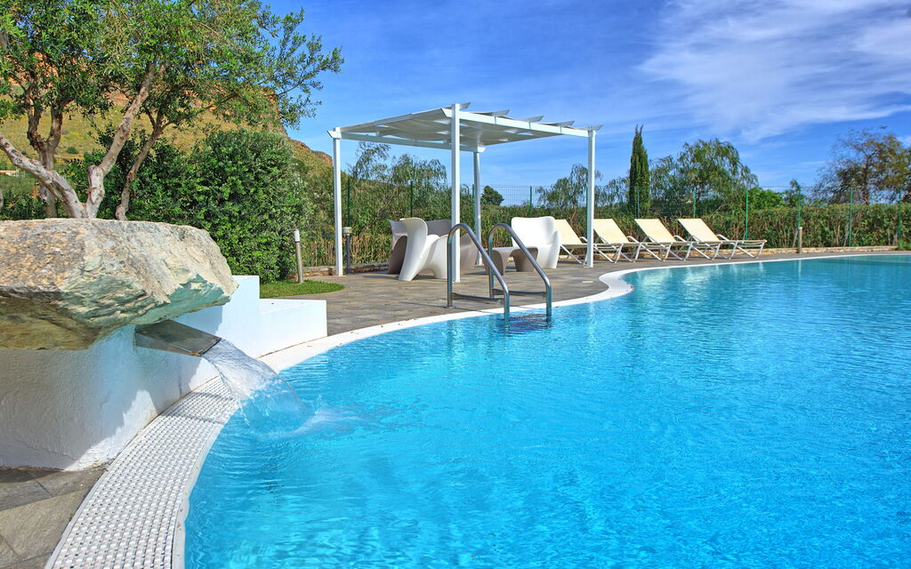 Villa Demetra: Building Exterior, Outdoor, Pool