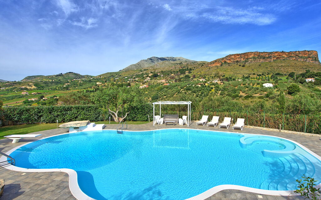 Villa Demetra: Building Exterior, Outdoor, Pool