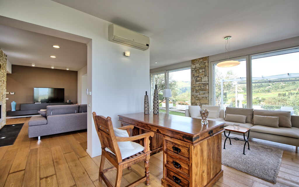 Villa Demetra: Living Room