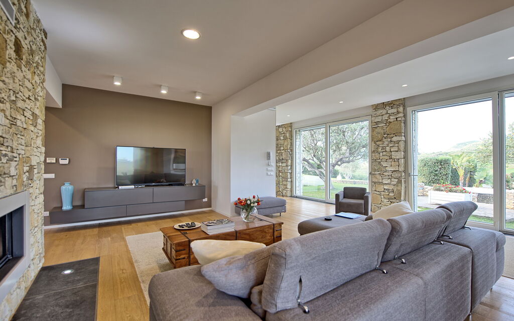 Villa Demetra: Living Room