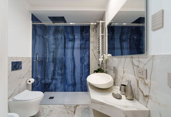 Grand Tour Villa: Bathroom