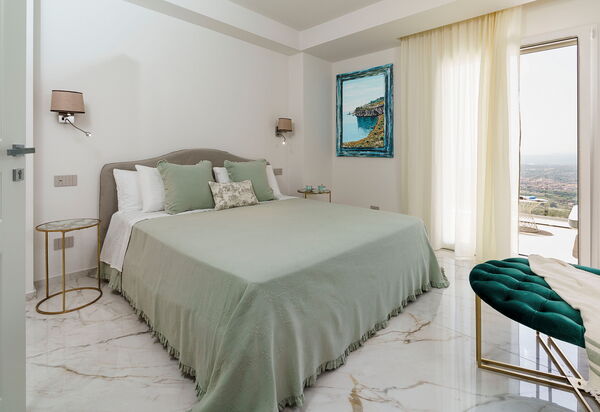 Grand Tour Villa: Bedroom