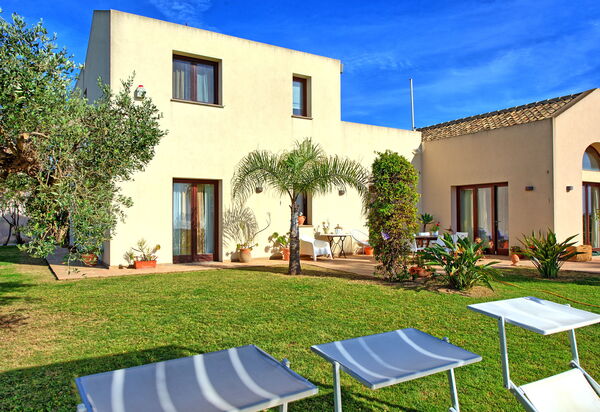 Villa Casale: Außen, Draussen, Garten