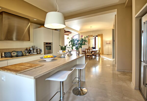 Villa Casale: Küche