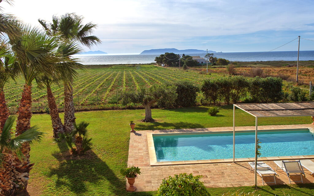 Villa Casale: all'aperto, Esterni, Giardino, Piscina