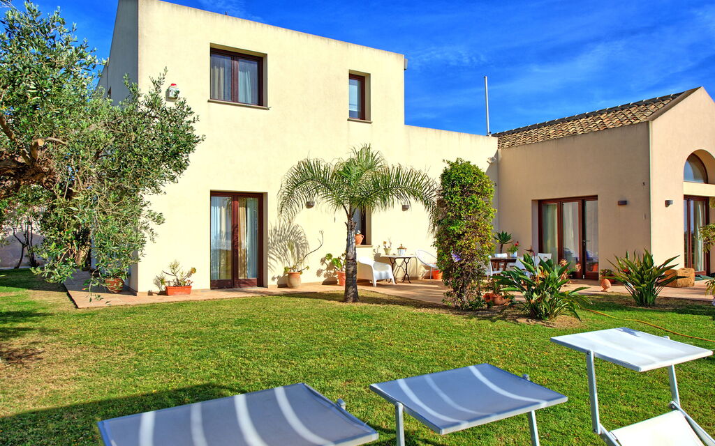 Villa Casale: all'aperto, Esterni, Giardino