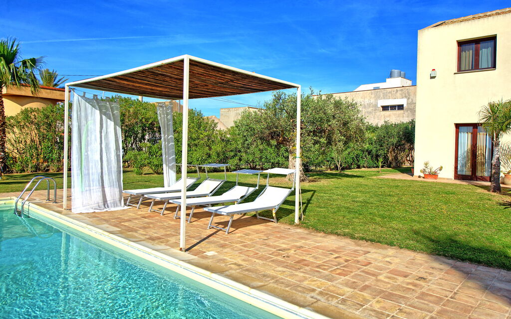 Villa Casale: all'aperto, Esterni, Giardino, Piscina