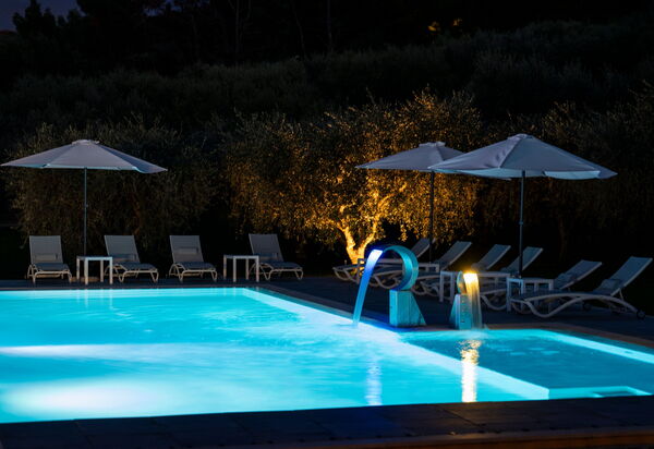 Villa Acquaviva: Draussen, Garten, Schwimmbad