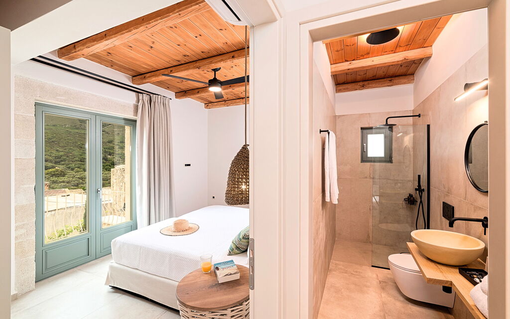 Villa Mirage: Bagno, Camera da letto