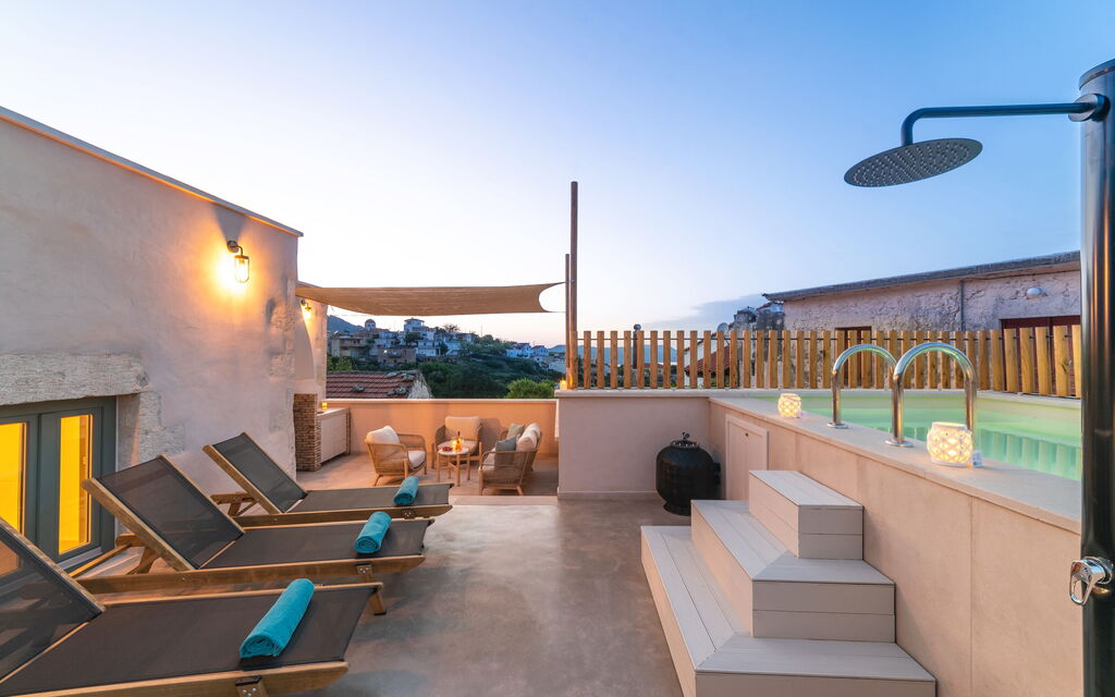 Villa Mirage: all'aperto, Esterni, Piscina, Vista Panoramica