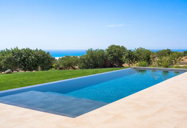 Villa Passo Salina: Garten, Schwimmbad