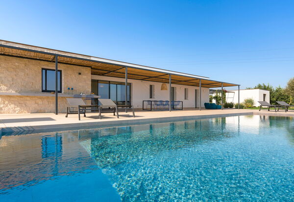 Villa Passo Salina: Schwimmbad