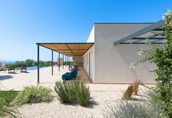 Villa Passo Salina: Balkon / Terrasse / Patio, Schwimmbad