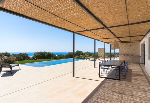 Villa Passo Salina: Balkon / Terrasse / Patio, Schwimmbad