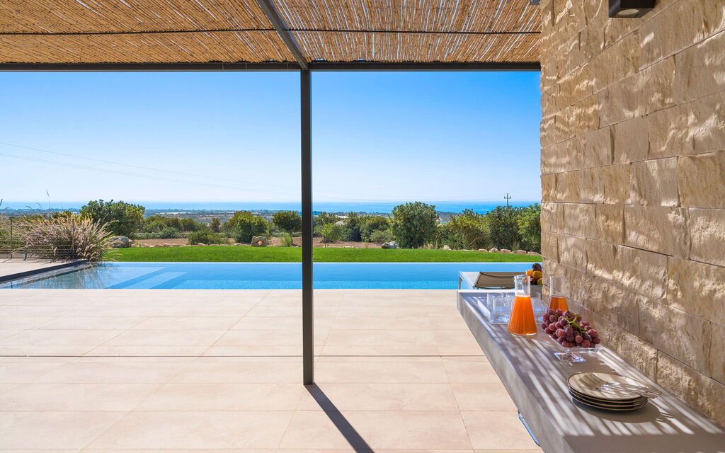 Villa Passo Salina: Balcony / Terrace / Patio, Pool